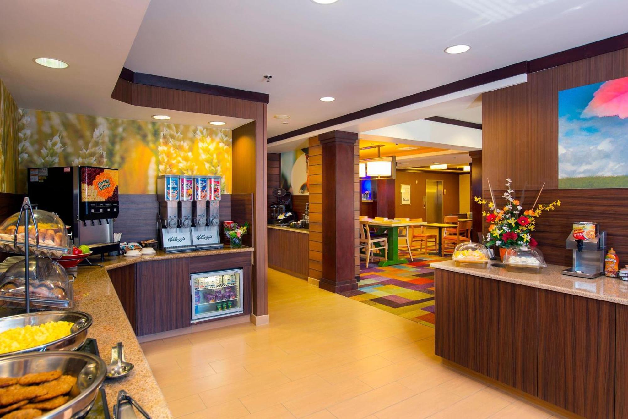 Fairfield Inn And Suites By Marriott Tifton Bagian luar foto