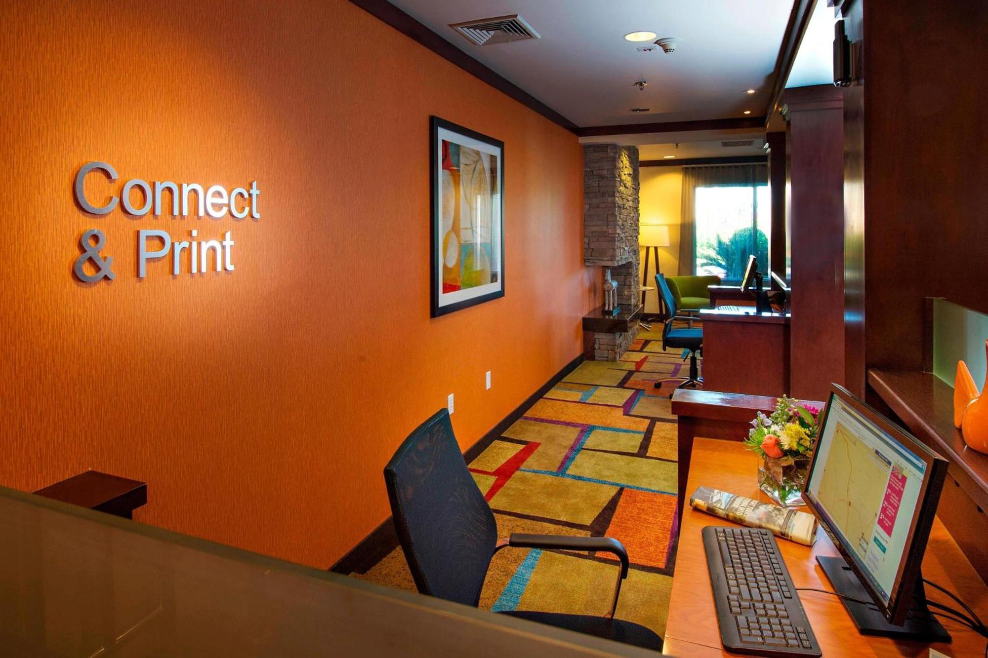 Fairfield Inn And Suites By Marriott Tifton Bagian luar foto