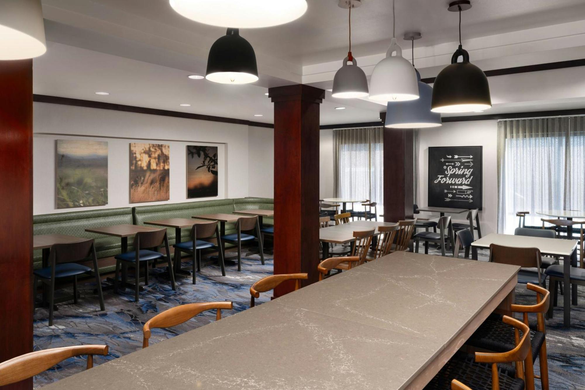 Fairfield Inn And Suites By Marriott Tifton Bagian luar foto