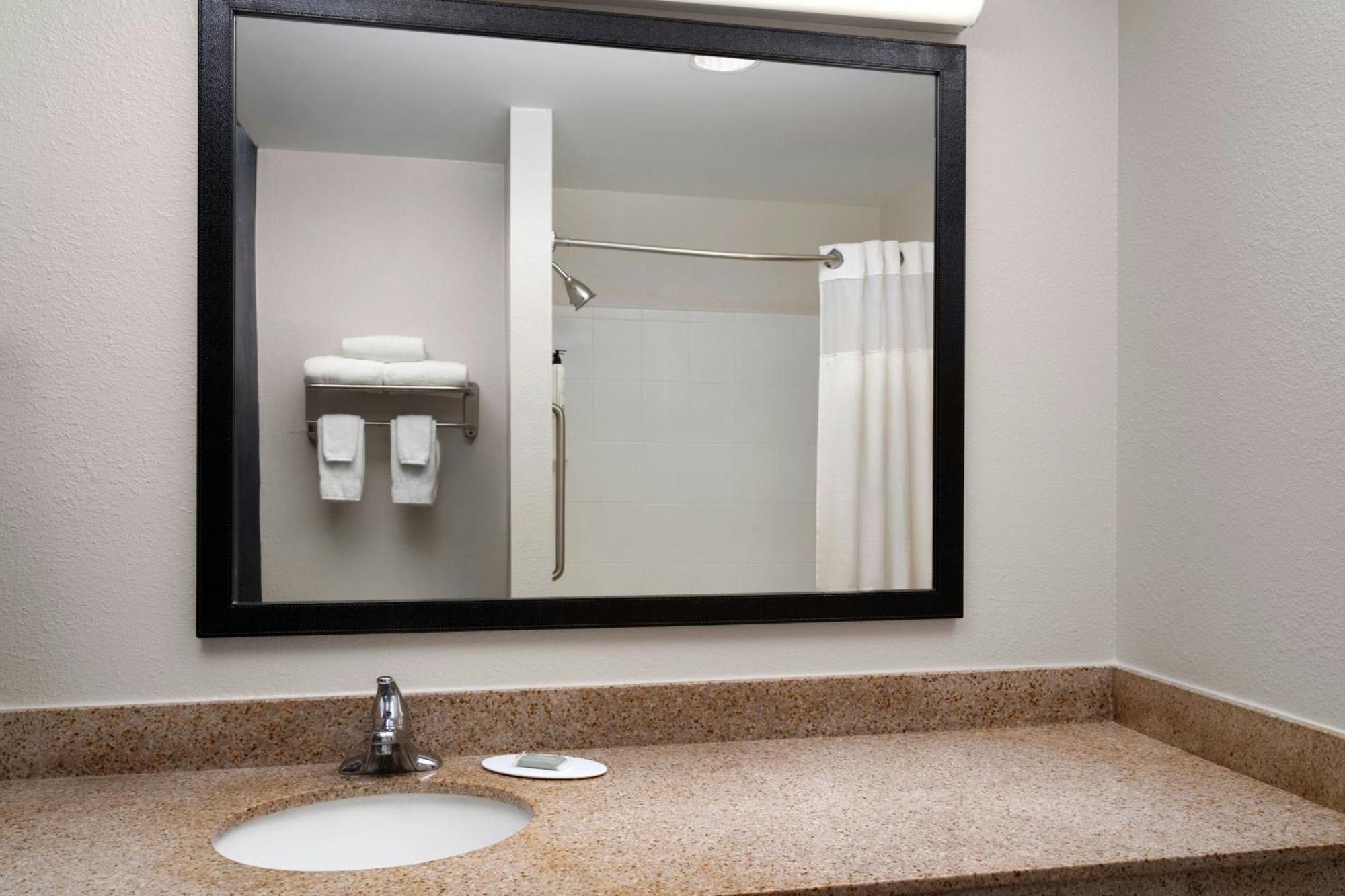 Fairfield Inn And Suites By Marriott Tifton Bagian luar foto