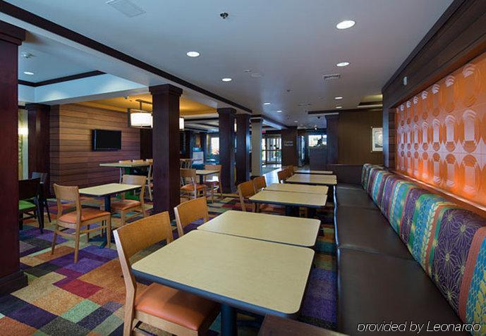 Fairfield Inn And Suites By Marriott Tifton Bagian luar foto
