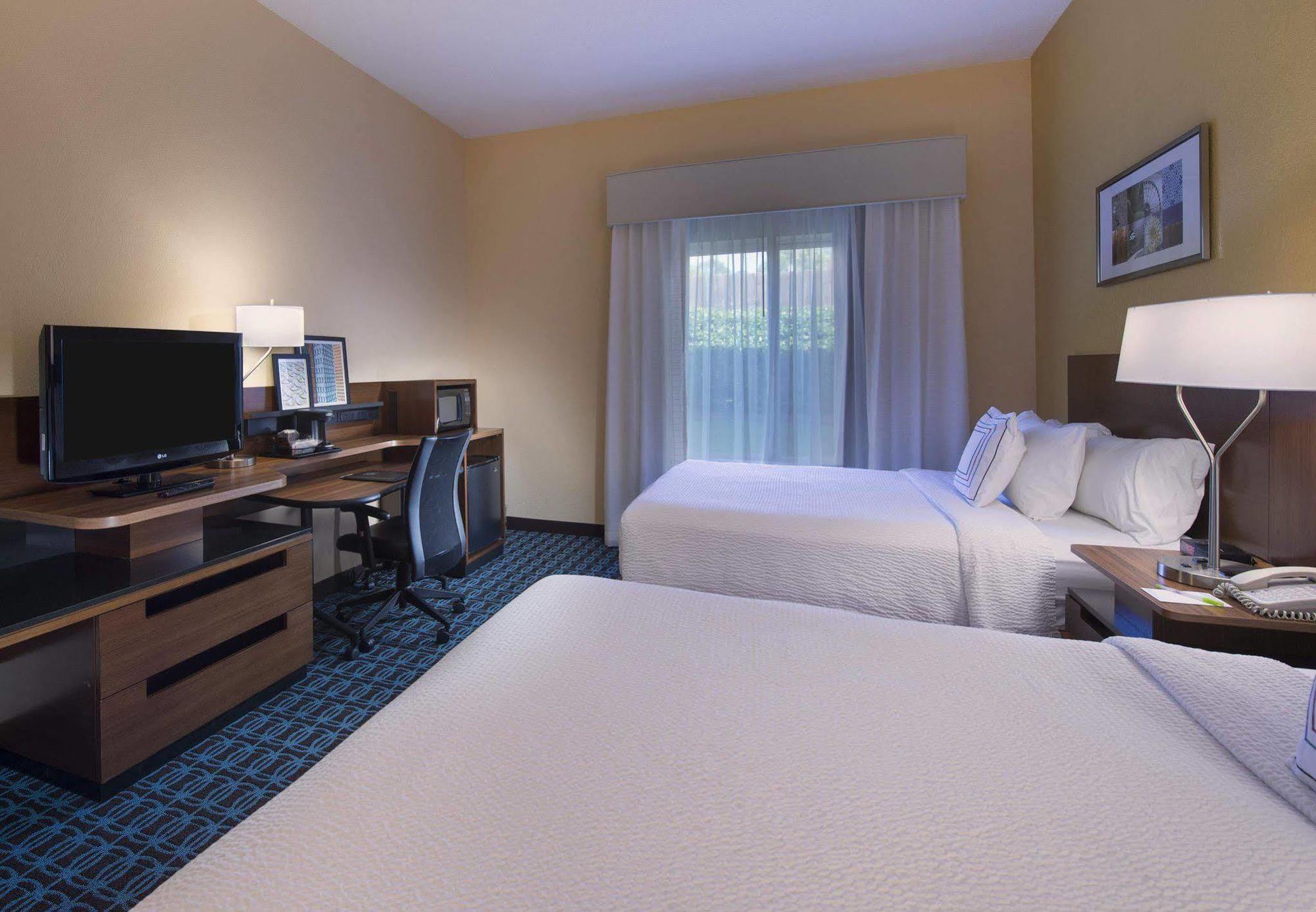 Fairfield Inn And Suites By Marriott Tifton Bagian luar foto