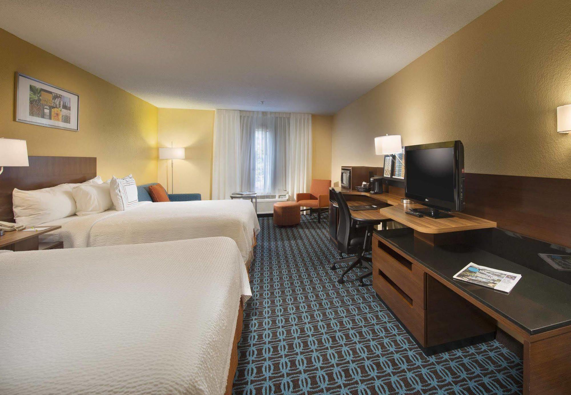 Fairfield Inn And Suites By Marriott Tifton Bagian luar foto